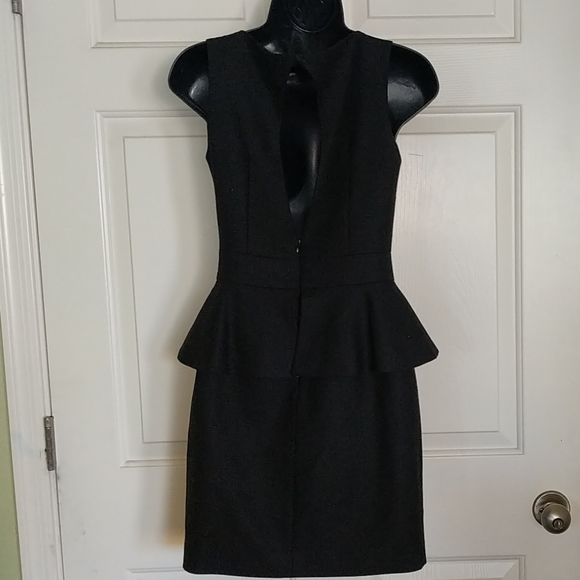 Alice + Olivia Tracey Peplum Dress - Picture 6 of 8